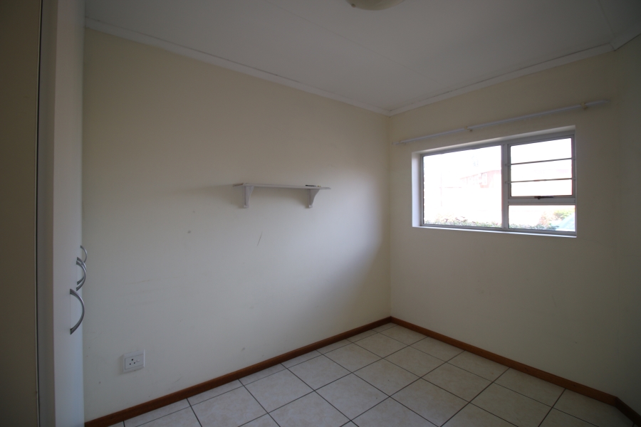 2 Bedroom Property for Sale in Cambridge Eastern Cape